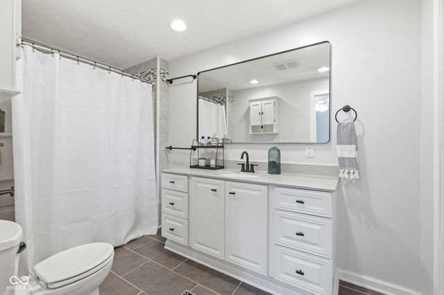5866 N Olney Street, Indianapolis, IN 46220