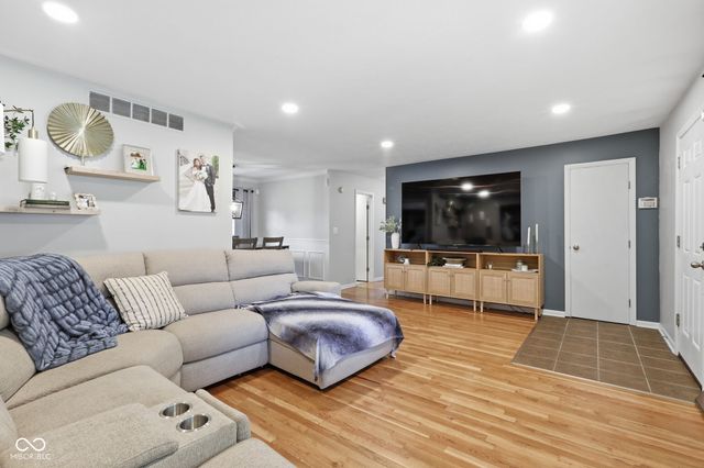 5866 N Olney Street, Indianapolis, IN 46220