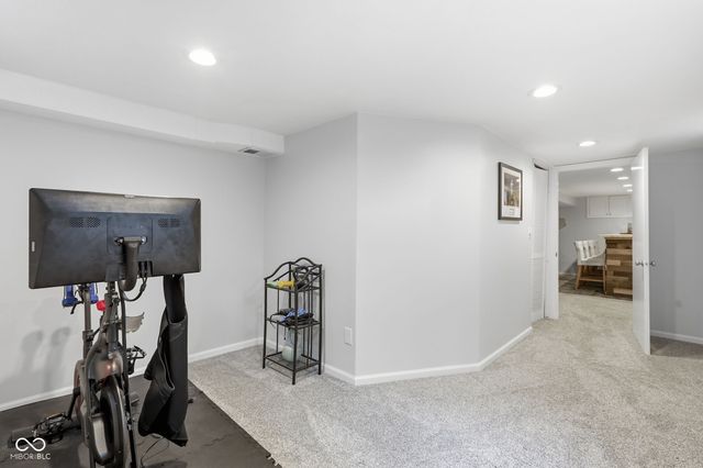 5866 N Olney Street, Indianapolis, IN 46220