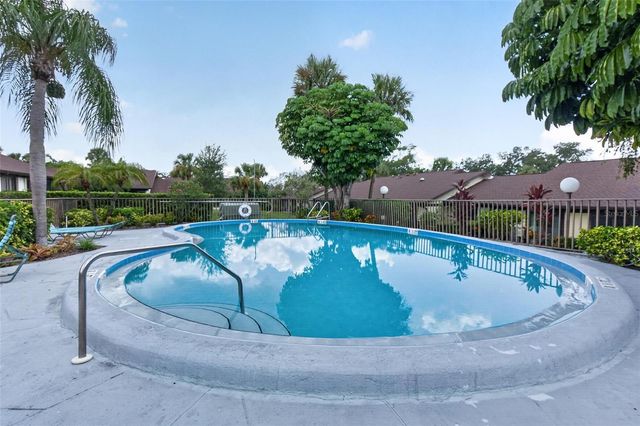 1311 POWDERPUFF DRIVE 1009, Dunedin, FL 34698