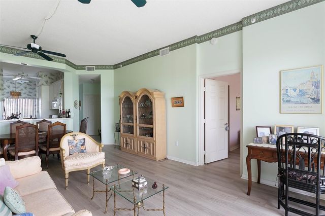 9551 Weldon Circle 404, Fort Lauderdale, FL 33321