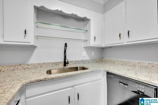 2825 Highland Ave S Apt 8, Birmingham, AL 35205