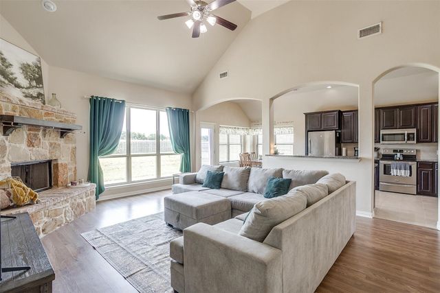 9440 Mattie Lane, Waxahachie, TX 75167