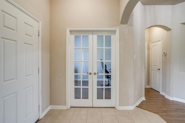 9440 Mattie Lane, Waxahachie, TX 75167