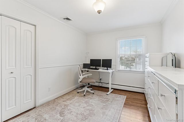 1827 Glenn Lane, Merrick, NY 11566