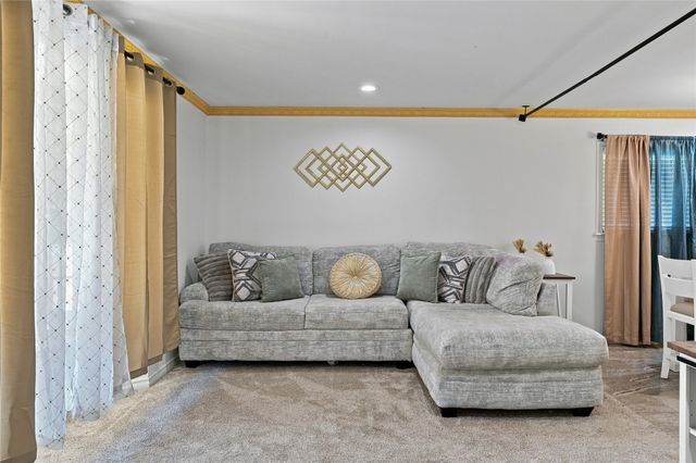 1423 W Shields Drive, Sherman, TX 75092