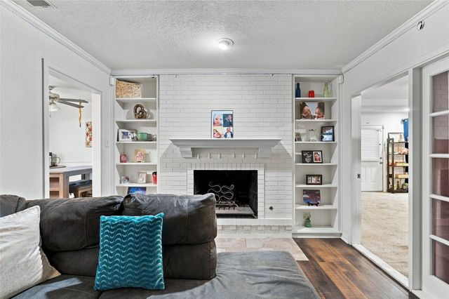 1423 W Shields Drive, Sherman, TX 75092