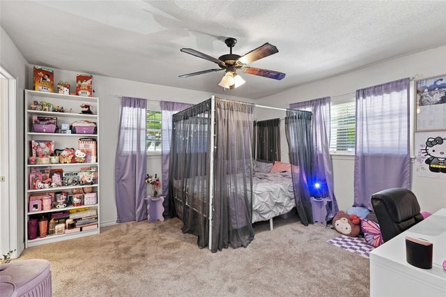 1423 W Shields Drive, Sherman, TX 75092