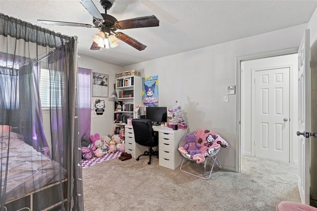 1423 W Shields Drive, Sherman, TX 75092
