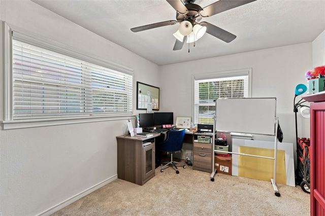1423 W Shields Drive, Sherman, TX 75092