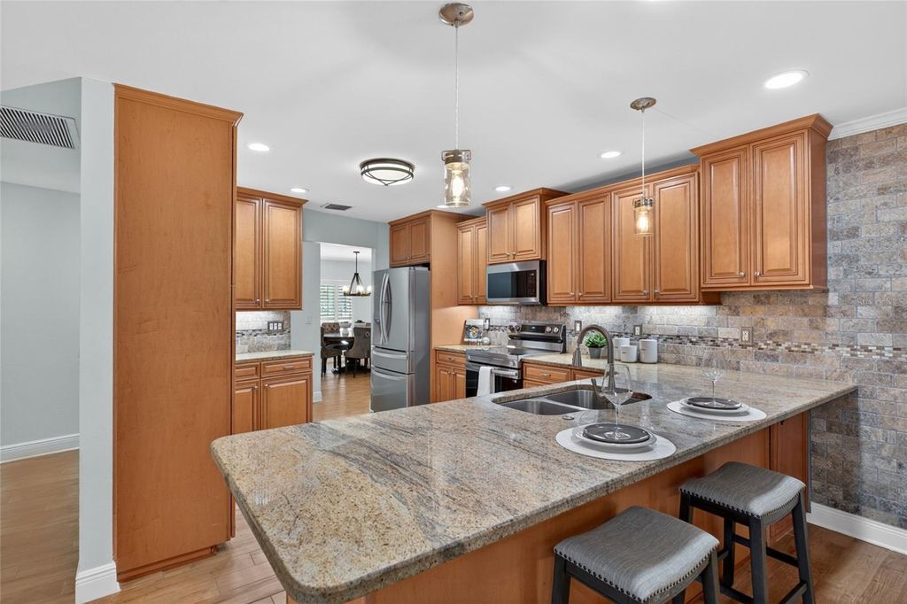 Image 33 of property listing at 1026 CRYSTAL LAKE ROAD, Lutz, FL 33548