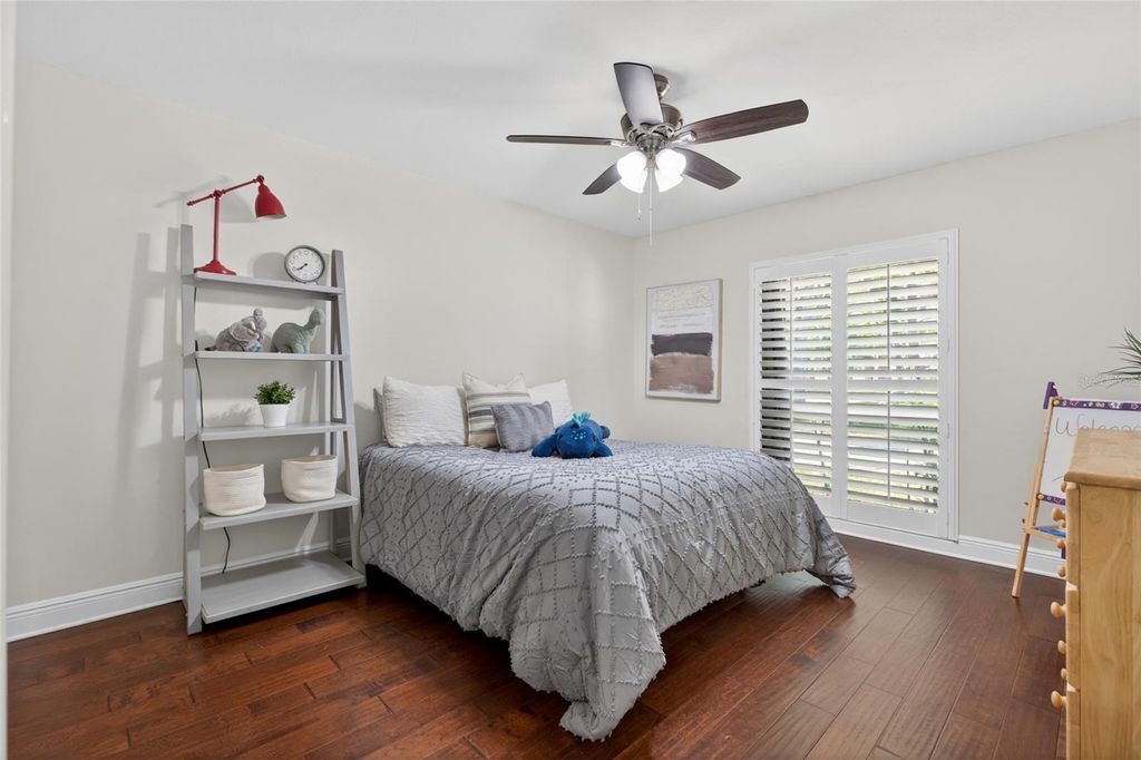 Image 36 of property listing at 1026 CRYSTAL LAKE ROAD, Lutz, FL 33548