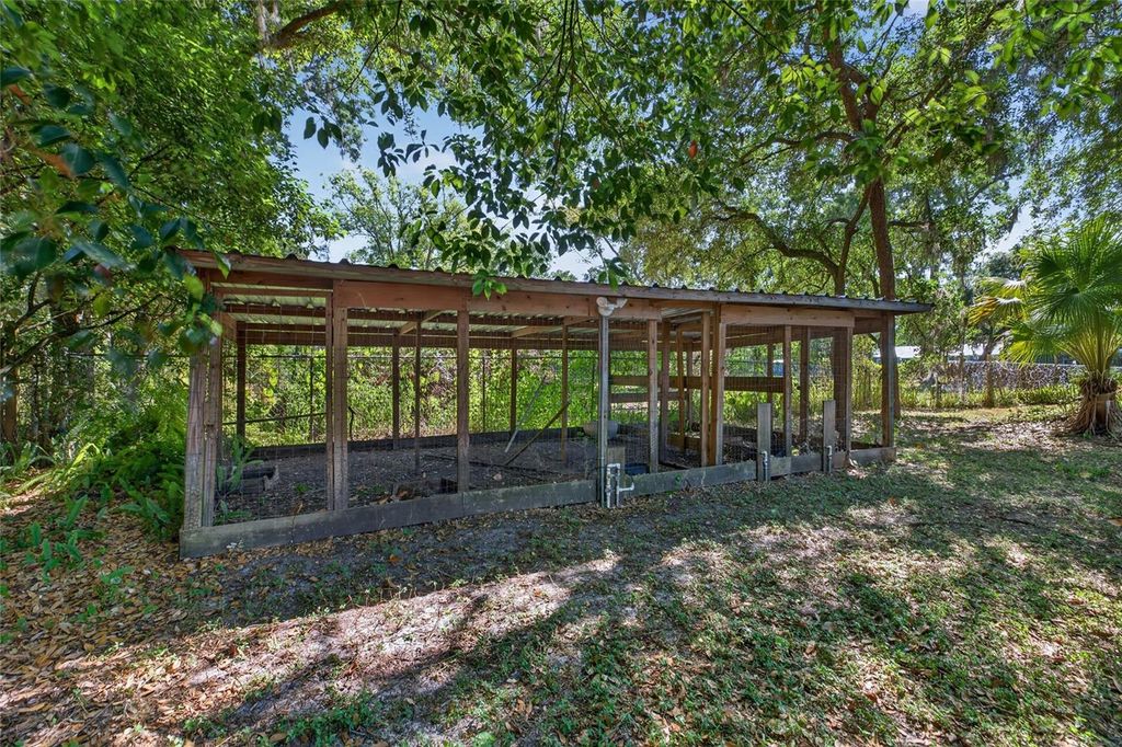 Image 70 of property listing at 1026 CRYSTAL LAKE ROAD, Lutz, FL 33548