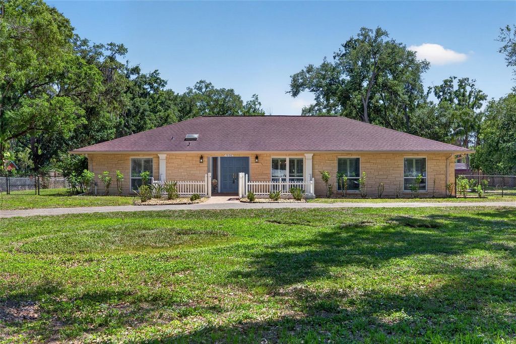 Image 76 of property listing at 1026 CRYSTAL LAKE ROAD, Lutz, FL 33548