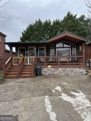 146 Falls View Drive, Dillard, GA 30537