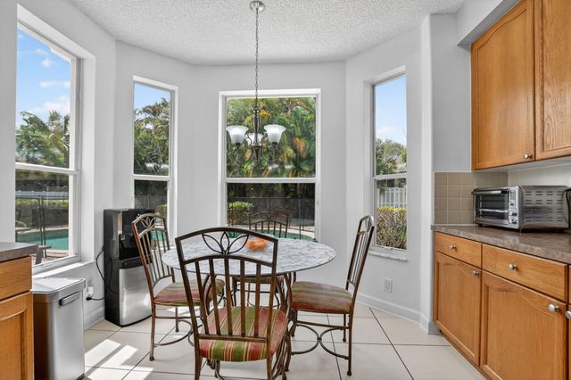 5278 Indianwood Village Lane, Lake Worth, FL 33463