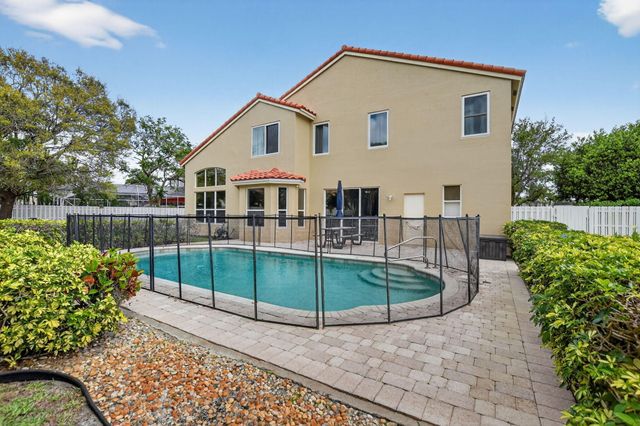 5278 Indianwood Village Lane, Lake Worth, FL 33463