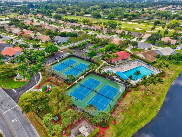 5278 Indianwood Village Lane, Lake Worth, FL 33463