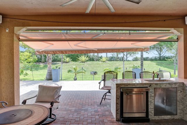 11405 Solstice Circle, Parkland, FL 33076