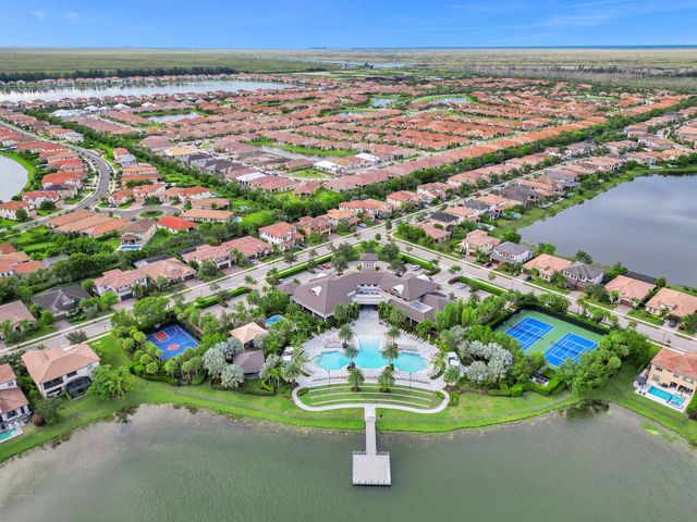 11405 Solstice Circle, Parkland, FL 33076