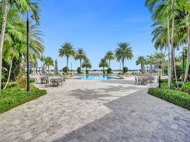 11405 Solstice Circle, Parkland, FL 33076