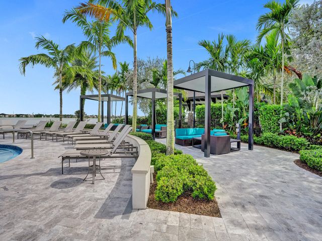 11405 Solstice Circle, Parkland, FL 33076