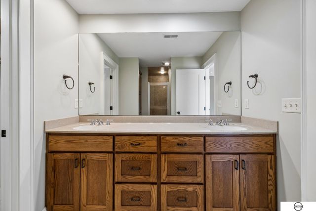 3121 Cedar Avenue, Lincoln, NE 68502