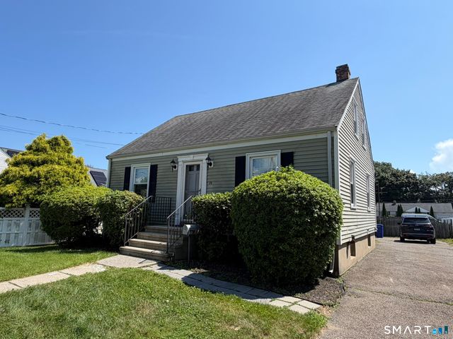 25 Federal Street, Stratford, CT 06614