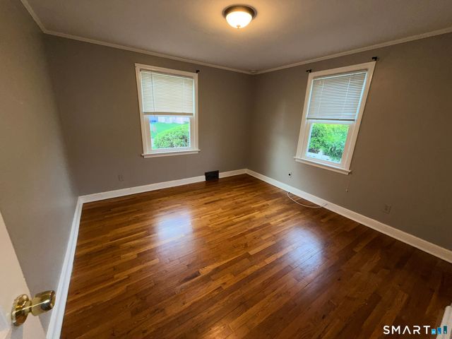 25 Federal Street, Stratford, CT 06614