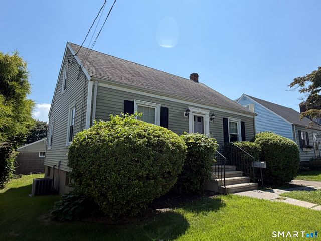 25 Federal Street, Stratford, CT 06614