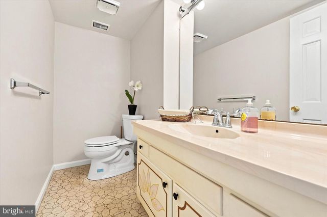 2125 BRYN MAWR PL, Ardmore, PA 19003
