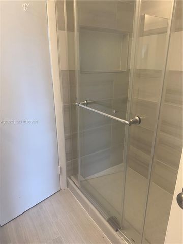 1815 NW 56th Ter 15, Lauderhill, FL 33313