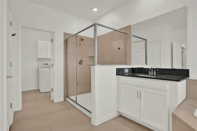 8114 SAYINGS DRIVE, Winter Garden, FL 34787