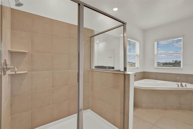 8114 SAYINGS DRIVE, Winter Garden, FL 34787