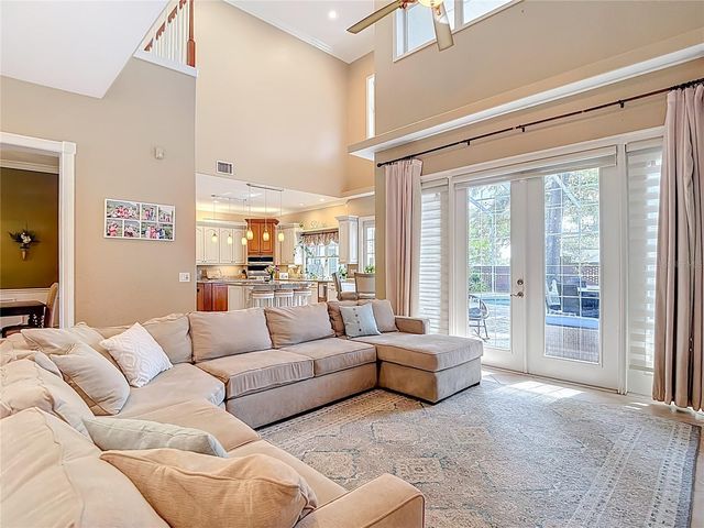 2425 VALRICO FOREST DRIVE, Valrico, FL 33594