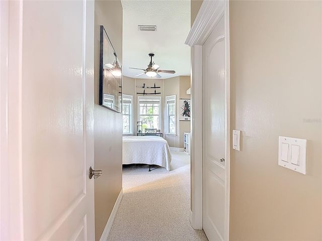 2425 VALRICO FOREST DRIVE, Valrico, FL 33594