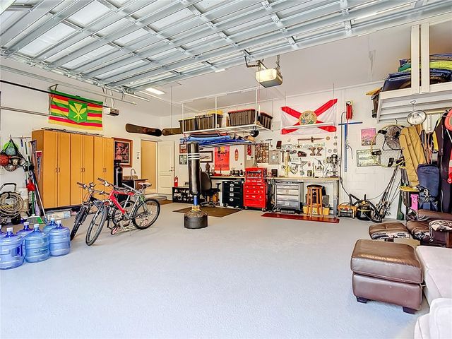 2425 VALRICO FOREST DRIVE, Valrico, FL 33594