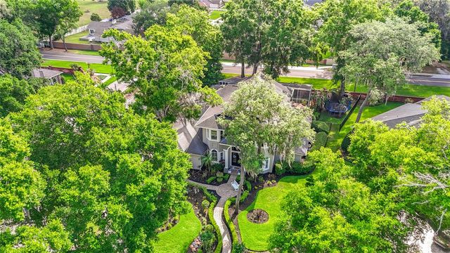 2425 VALRICO FOREST DRIVE, Valrico, FL 33594