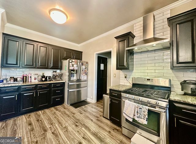 319 Brookmeade Way, Lawrenceville, GA 30043