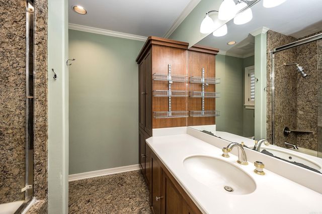 332 Bear Trail, Conway, AR 72034