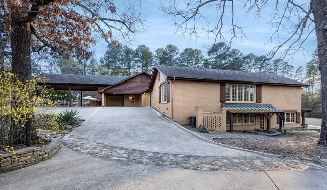 332 Bear Trail, Conway, AR 72034