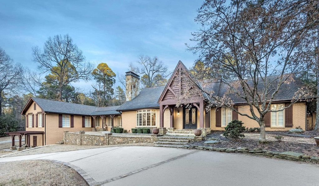 332 Bear Trail, Conway, AR 72034