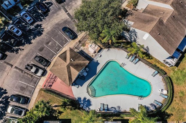 6562 OSPREY LAKE CIRCLE, Riverview, FL 33578