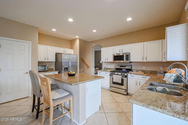 5929 W BLUE SKY Drive, Phoenix, AZ 85083