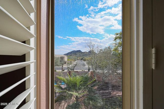 5929 W BLUE SKY Drive, Phoenix, AZ 85083