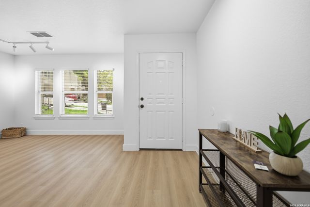 11 Viaduct Post, San Antonio, TX 78240