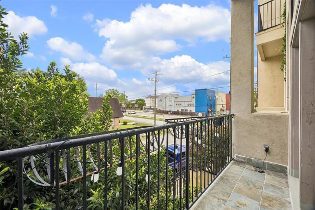 5022 Lillian Street, Houston, TX 77007