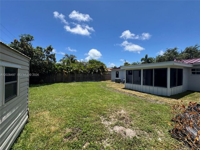 919 NE 4th Court, Hallandale Beach, FL 33009