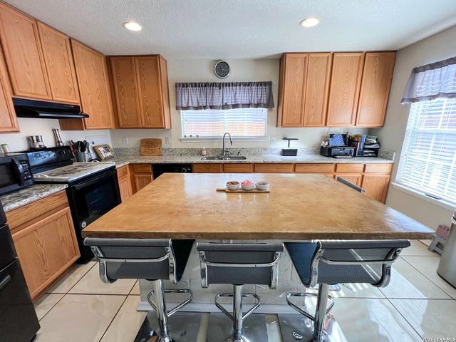 12903 Prairie Falcon, San Antonio, TX 78233