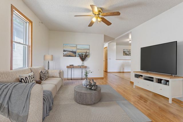 1320 Wilson Avenue, Saint Paul, MN 55106